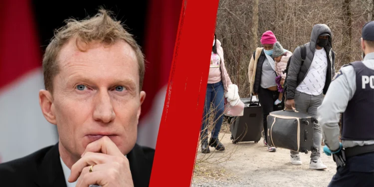 അഭയാർത്ഥി അപേക്ഷ നിരസിച്ചവരെ കാനഡ നാട് കടത്തുന്നു