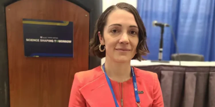 അമേരിക്കൻ ശാസ്ത്രലോകം പ്രതിസന്ധിയിൽ: കാനഡയുടെ സഹായം തേടുന്നു 1 അമേരിക്കൻ ശാസ്ത്രലോകം പ്രതിസന്ധിയിൽ: കാനഡയുടെ സഹായം തേടുന്നു