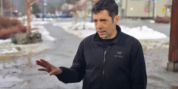 ജനസംഖ്യാ വർദ്ധനവ്: പെംബർട്ടൺ സാമ്പത്തിക പ്രതിസന്ധിയിലേക്ക് 1 ജനസംഖ്യാ വർദ്ധനവ്: പെംബർട്ടൺ സാമ്പത്തിക പ്രതിസന്ധിയിലേക്ക്