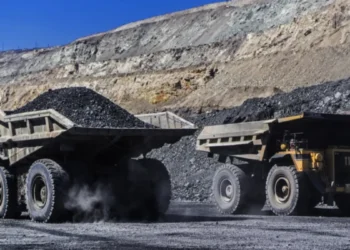 പിരിമുറുക്കങ്ങൾക്കിടയിൽ ഉക്രെയ്നും യുഎസും മിനറൽസ് ഡീലിൽ എത്തുന്നു