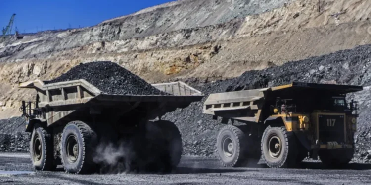 പിരിമുറുക്കങ്ങൾക്കിടയിൽ ഉക്രെയ്നും യുഎസും മിനറൽസ് ഡീലിൽ എത്തുന്നു