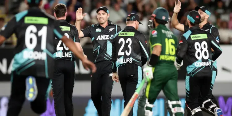 ICCചാമ്പ്യൻസ് ട്രോഫി: ന്യൂസിലാൻഡിന് തകർപ്പൻ വിജയം 1 ICCചാമ്പ്യൻസ് ട്രോഫി: ന്യൂസിലാൻഡിന് തകർപ്പൻ വിജയം