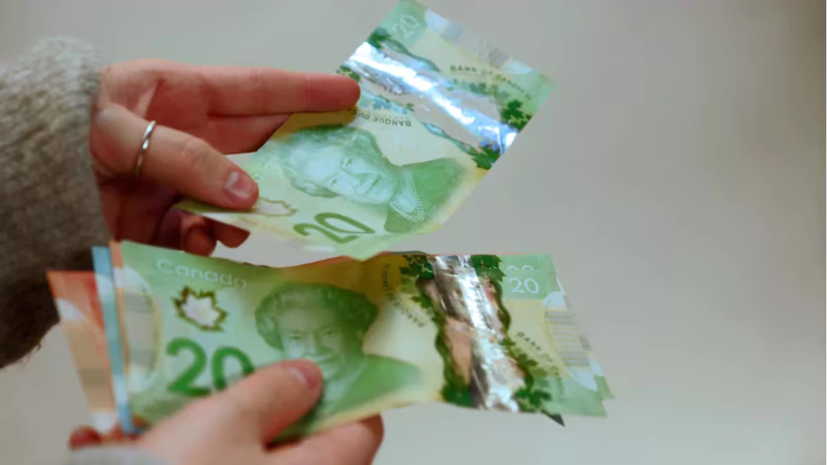 കുറയുന്ന പലിശ നിരക്ക്, ഉയരുന്ന കടബാധ്യത!