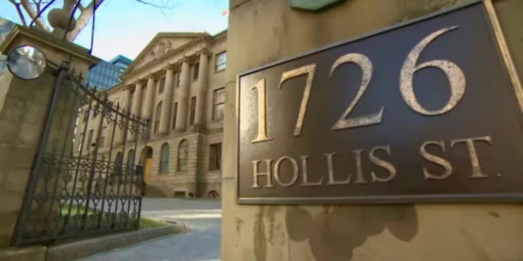 നോവ സ്കോഷ്യയിൽ പുതിയ നിയമങ്ങൾ പാസാക്കി സർക്കാർ