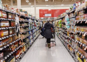 വ്യാപാര തർക്കത്തിന്റെ ഫലമായി കാനഡക്കാർ സ്വദേശി ഉൽപ്പന്നങ്ങളിലേക്ക് തിരിയുന്നു!