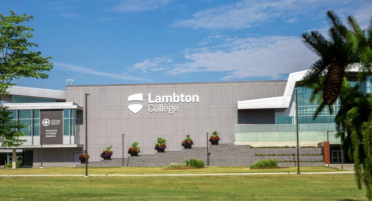 അന്താരാഷ്ട്ര വിദ്യാർത്ഥികളുടെ എണ്ണത്തിൽ വൻ കുറവ്