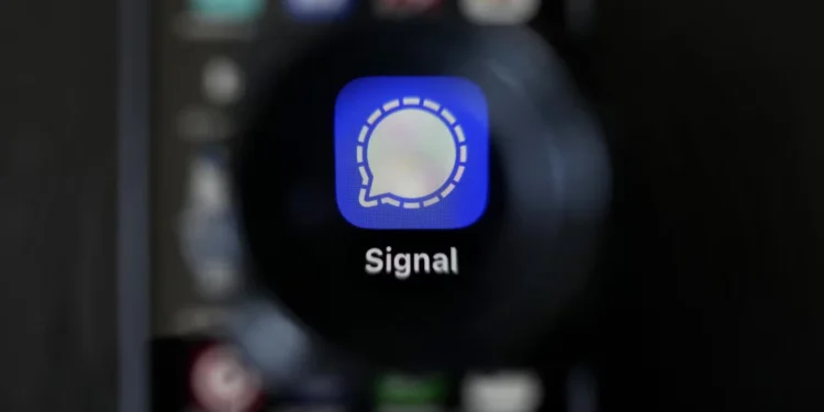 യു.എസ്. രഹസ്യ ചാറ്റ് പുറത്തായി!സിഗ്നൽ ഗ്രൂപ്പിൽ സുരക്ഷാ ഓഫീസറിന്റെ അബദ്ധം 1 യു.എസ്. രഹസ്യ ചാറ്റ് പുറത്തായി!സിഗ്നൽ ഗ്രൂപ്പിൽ സുരക്ഷാ ഓഫീസറിന്റെ അബദ്ധം