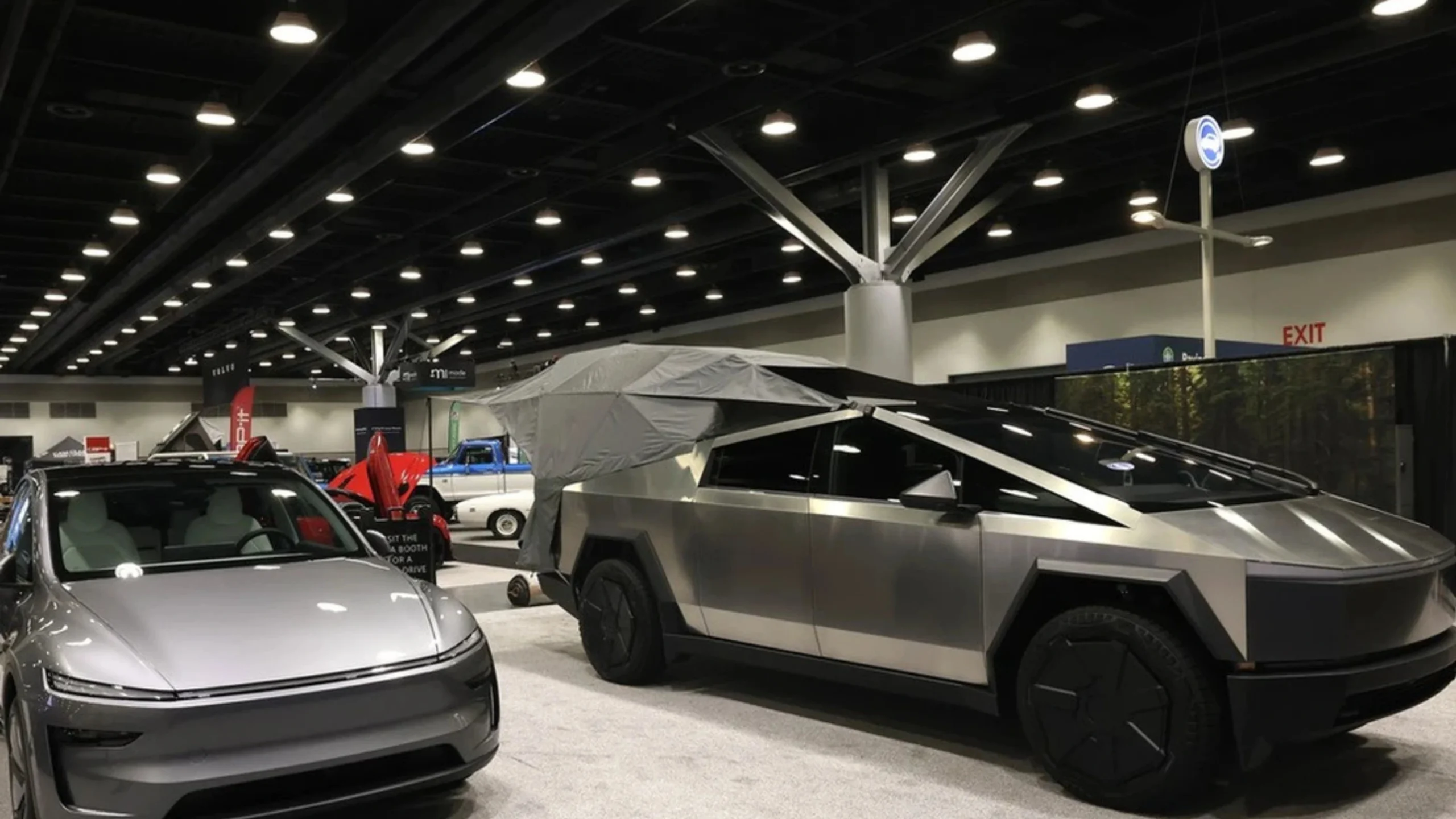 വാങ്കൂവർ ഓട്ടോ ഷോയിൽ നിന്ന് ടെസ്ല പിൻവലിച്ചു