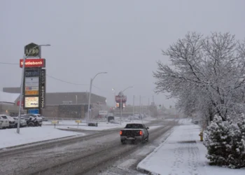 വസന്തം വന്നു, പക്ഷേ മഞ്ഞുവീഴ്ച കൂടുതൽ! ടിമ്മിൻസ് മേഖലയിൽ കനത്ത മഞ്ഞുവീഴ്ച.