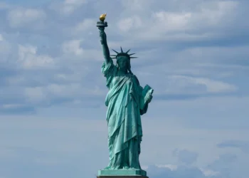 അപകടകരമായ യു.എസ് യാത്ര: യൂറോപ്യൻ രാജ്യങ്ങൾ അവരുടെ പൗരന്മാർക്ക് മുന്നറിയിപ്പ് നൽകുന്നു!