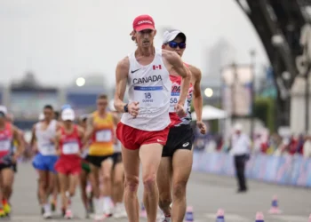 കനേഡിയൻ താരം ഇവാൻ ഡൻഫീ 35 കി.മീ റേസ് വാക്കിൽ ലോക റെക്കോർഡ് തകർത്തു!