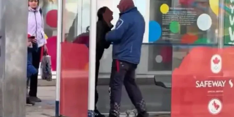 ഇന്ത്യൻ വംശജയായ യുവതിയെ ആക്രമിച്ച പ്രതി അറസ്റ്റിൽ