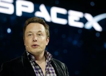 ആകാശത്തിലും സൂപ്പർഫാസ്റ്റ് വൈഫൈ; വെസ്റ്റ്ജെറ്റിൽ മസ്കിന്റെ സ്റ്റാർലിങ്ക്