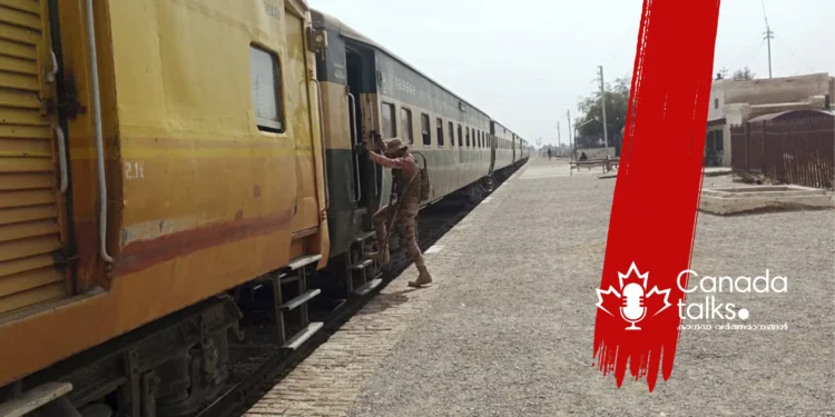 പാകിസ്ഥാനിൽ ഭീകരമായ ട്രെയിൻ ആക്രമണം