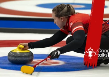 ലോക കർലിംഗ് കിരീടം നിലനിർത്താൻ ഒരുങ്ങി കാനഡ 4 ലോക കർലിംഗ് കിരീടം നിലനിർത്താൻ ഒരുങ്ങി കാനഡ