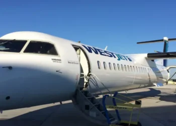 പൈലറ്റ് ക്ഷാമം:വെസ്റ്റ്ജെറ്റിന്റെ വിദേശ തൊഴിലാളി പദ്ധതിക്ക് എതിരെ യൂണിയൻ