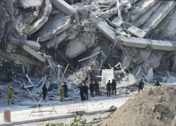 തായ്‌ലാൻഡിലും മ്യാൻമാറിലും ശക്തമായ ഭൂകമ്പം; ബാങ്കോക്കിൽ ബഹുനില കെട്ടിടം തകർന്നുവീണു