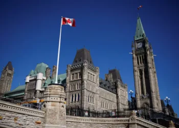 കാനേഡിയൻ ബഡ്ജറ്റ് ; ധനക്കമ്മി വർദ്ധിക്കുന്നു, ആശങ്കയിൽ സാമ്പത്തിക വിദഗ്‌ദ്ധർ