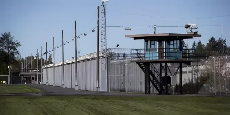 B.C ജയിൽ കഫെറ്റീരിയയിൽ നടന്ന സംഘർഷത്തിൽ തടവുകാരൻ കൊല്ലപ്പെട്ടു 1 B.C ജയിൽ കഫെറ്റീരിയയിൽ നടന്ന സംഘർഷത്തിൽ തടവുകാരൻ കൊല്ലപ്പെട്ടു