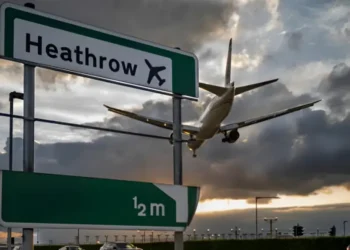 Heathrow വിമാനത്താവളം പ്രവർത്തനം പുനരാരംഭിച്ചു;