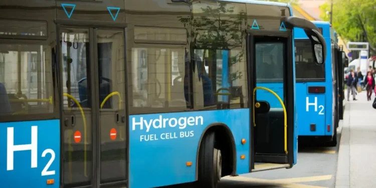 കേരളത്തിൽ ഹൈഡ്രജൻ ഇന്ധന വാഹനങ്ങൾ പരീക്ഷണ ഓട്ടത്തിന് 1 Hydrogen bus