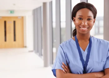 ആൽബെർട്ട നഴ്സുമാർക്ക് 20% ശമ്പള വർദ്ധനവ്