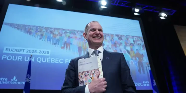 ക്യൂബെക് ബജറ്റ് ചെലവ് വർദ്ധിപ്പിച്ച് കടത്തിലേക്ക്