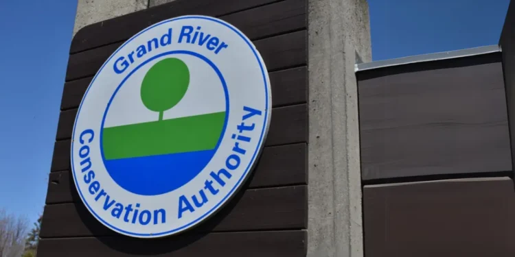 Southwest ഒന്റാരിയോയിൽ വെള്ളപ്പൊക്ക സാധ്യത. 1 Southwest ഒന്റാരിയോയിൽ വെള്ളപ്പൊക്ക സാധ്യത.