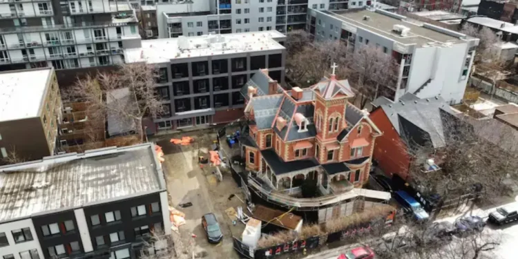 ടൊറന്റോയിൽ ഭവനരഹിതരായ സ്ത്രീകൾക്ക് പ്രതീക്ഷയുടെ വീട്.