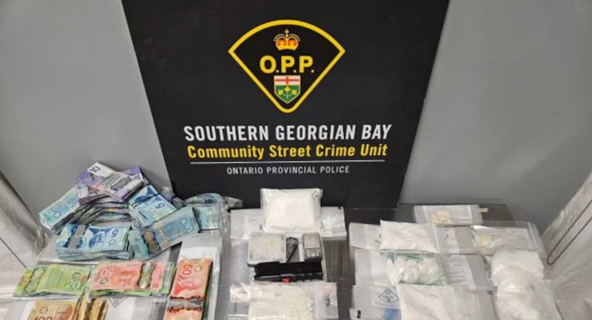 Tay ടൗൺഷിപ്പിൽ പൊലീസ് റെയ്ഡ്