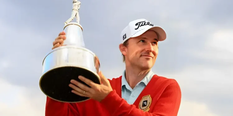 റസ്സൽ ഹെൻലിക്ക് അർണോൾഡ് പാമർ ഇൻവിറ്റേഷണൽ കിരീടം