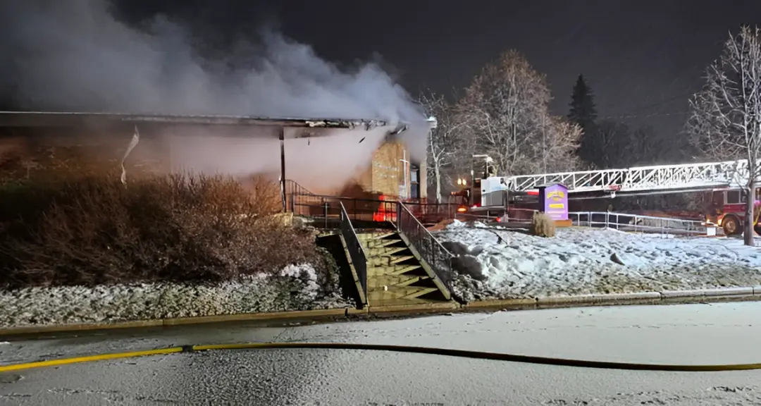 മാനിറ്റോബയിൽ തീപിടുത്തം; ഗ്രേയ്സ്-സെന്റ് ജോൺസ് പള്ളി അഗ്നിക്കിരയായി