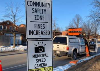 ടൊറന്റോയിൽ വേഗതാ ക്യാമറകൾ ഇരട്ടിയാകുന്നു! 3 ടൊറന്റോയിൽ വേഗതാ ക്യാമറകൾ ഇരട്ടിയാകുന്നു!