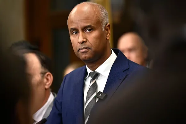 272 കോടി ഡോളർ സഹായം