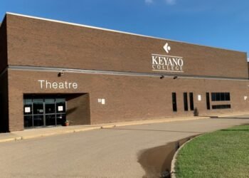 നോർത്തേൺ ആൽബർട്ടയിൽ വിപ്ലവകരമായ വിദ്യാഭ്യാസ ധാരണാ കരാർ!