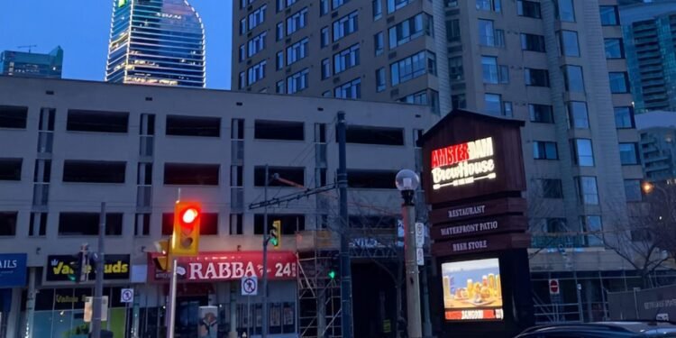 ടൊറോന്റോയിലെ ജലവൈദ്യത നിലയത്തിൽ ഉണ്ടായ അപകടത്തിൽ തൊഴിലാളി മരിച്ചു 1 ടൊറോന്റോയിലെ ജലവൈദ്യത നിലയത്തിൽ ഉണ്ടായ അപകടത്തിൽ തൊഴിലാളി മരിച്ചു