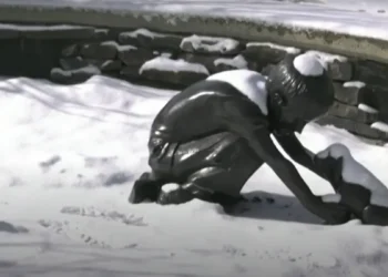 എഡ്മണ്ടനിൽ രണ്ടാമത്തെ വെങ്കല പ്രതിമയും കാണാതായി 1 എഡ്മണ്ടനിൽ രണ്ടാമത്തെ വെങ്കല പ്രതിമയും കാണാതായി