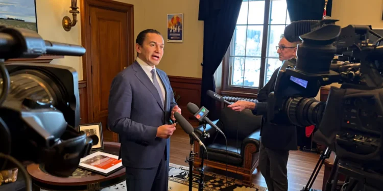 'കാനഡയിൽ നിന്ന് വാങ്ങുക' അമേരിക്കൻ നികുതി ഭീഷണിക്കെതിരെ മാനിറ്റോബയുടെ ശക്തമായ പ്രതിരോധം 1 MANITOBA PREMIER