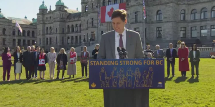 അമേരിക്കൻ ഭീഷണികൾക്കെതിരെ കാനഡയുടെ തിരിച്ചടി