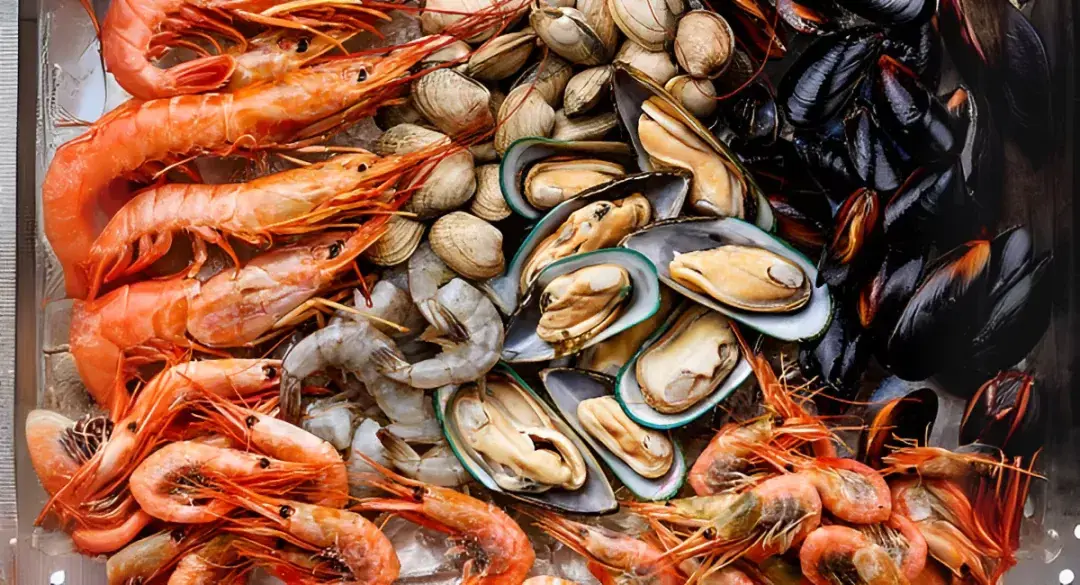 കാനഡയുടെ സീഫുഡ് മേഖലയെ തകർക്കുന്ന 25% ചൈനീസ് താരിഫ് !