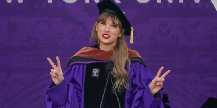 ടെയ്‌ലർ സ്വിഫ്റ്റിന്റെ പാട്ടുകൾ ഇനി ‘ചരിത്ര’പാഠങ്ങൾ!