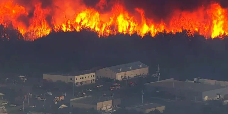 അമേരിക്കയിൽ വീണ്ടും കാട്ടുതീ ആശങ്ക