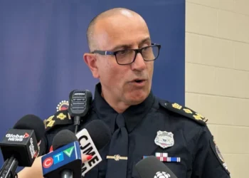 റെജൈനയുടെ പോലീസ് മേധാവി താത്കാലികമായി പുറത്ത്!