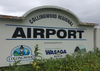 ടേക്ക് ഓഫിനു പിന്നാലെ വിമാനം തകർന്നു; വിമാനം തകർന്നിട്ടും പരിക്കേൽക്കാതെ പൈലറ്റ്