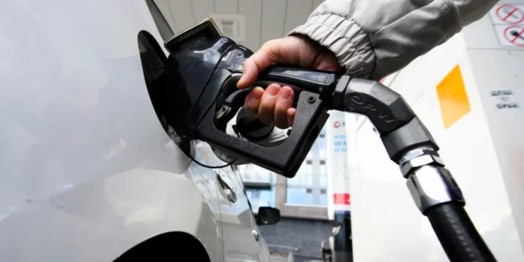 GTA-യിൽ ഇന്ധന വിലയിൽ ലിറ്ററിന് 20 സെന്റ് കുറവ്