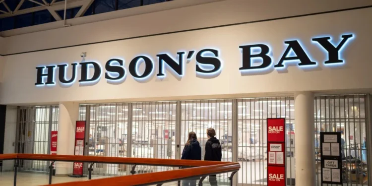 അടിപതറി ഹഡ്സൺസ് ബേ; മിക്ക സ്റ്റോറുകളും അടച്ചുപൂട്ടുന്നു 1 അടിപതറി ഹഡ്സൺസ് ബേ; മിക്ക സ്റ്റോറുകളും അടച്ചുപൂട്ടുന്നു