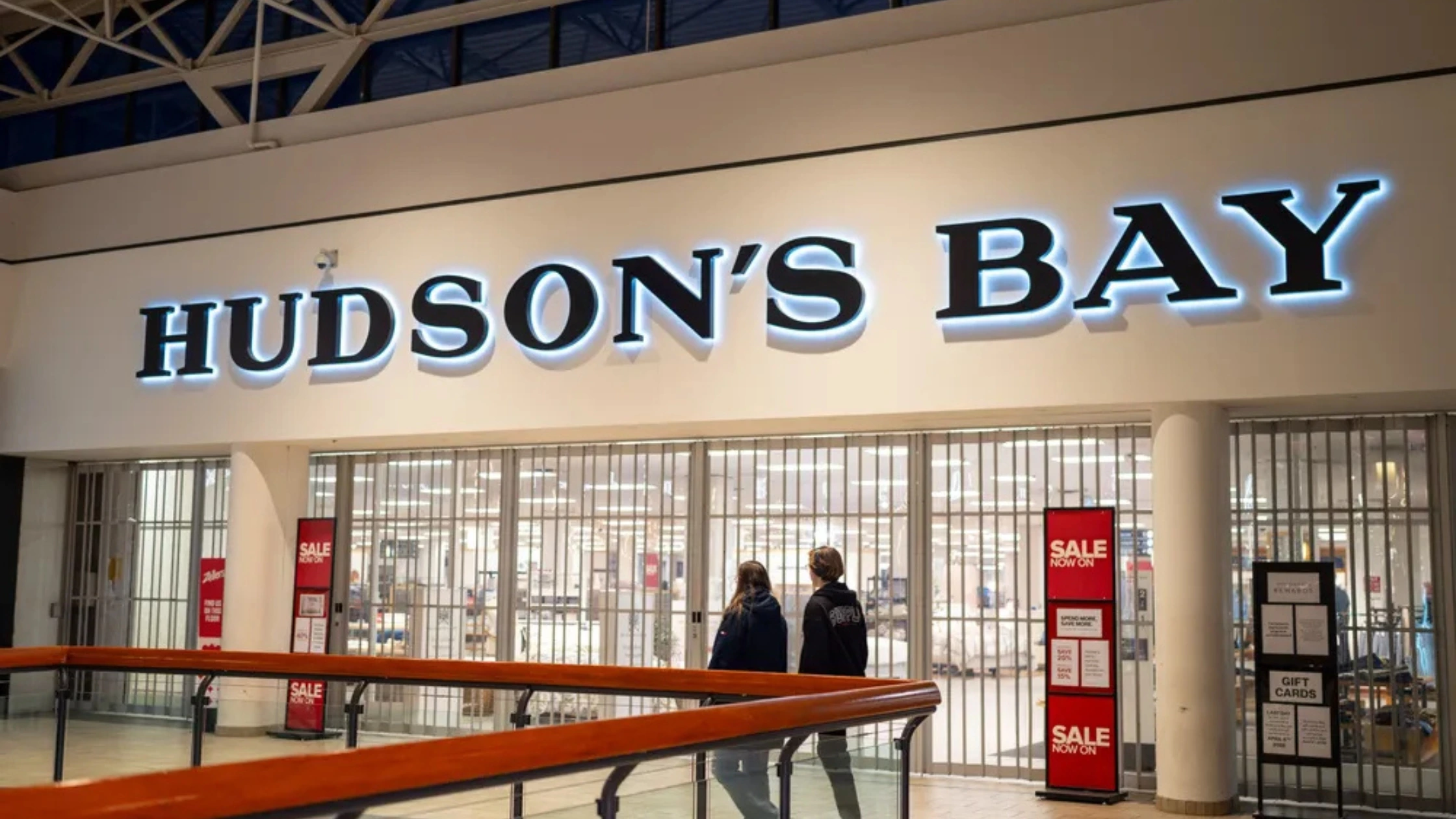 അടിപതറി ഹഡ്സൺസ് ബേ; മിക്ക സ്റ്റോറുകളും അടച്ചുപൂട്ടുന്നു