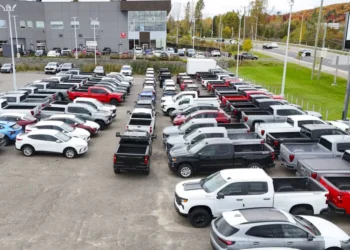 ട്രംപിന്റെ താരിഫ് നയം: കാനഡയിൽ കാർ വിലകൾ ഉയർന്നേക്കും