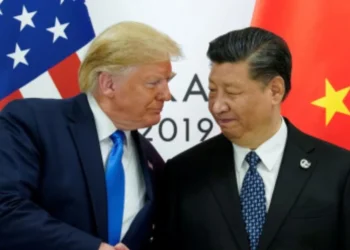 യു.എസ്-ചൈന വ്യാപാര സംഘർഷം തീവ്രമാകുന്നു: പ്രതികാര നടപടികളുമായി ചൈനയുടെ മുന്നറിയിപ്പ് 1 യു.എസ്-ചൈന വ്യാപാര സംഘർഷം തീവ്രമാകുന്നു: പ്രതികാര നടപടികളുമായി ചൈനയുടെ മുന്നറിയിപ്പ്