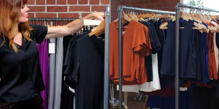 താരിഫ് കുരുക്കിൽ കനേഡിയൻ വസ്ത്ര ബ്രാൻഡുകളും